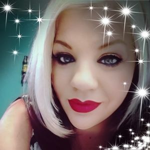 Meet your Posher, Jana